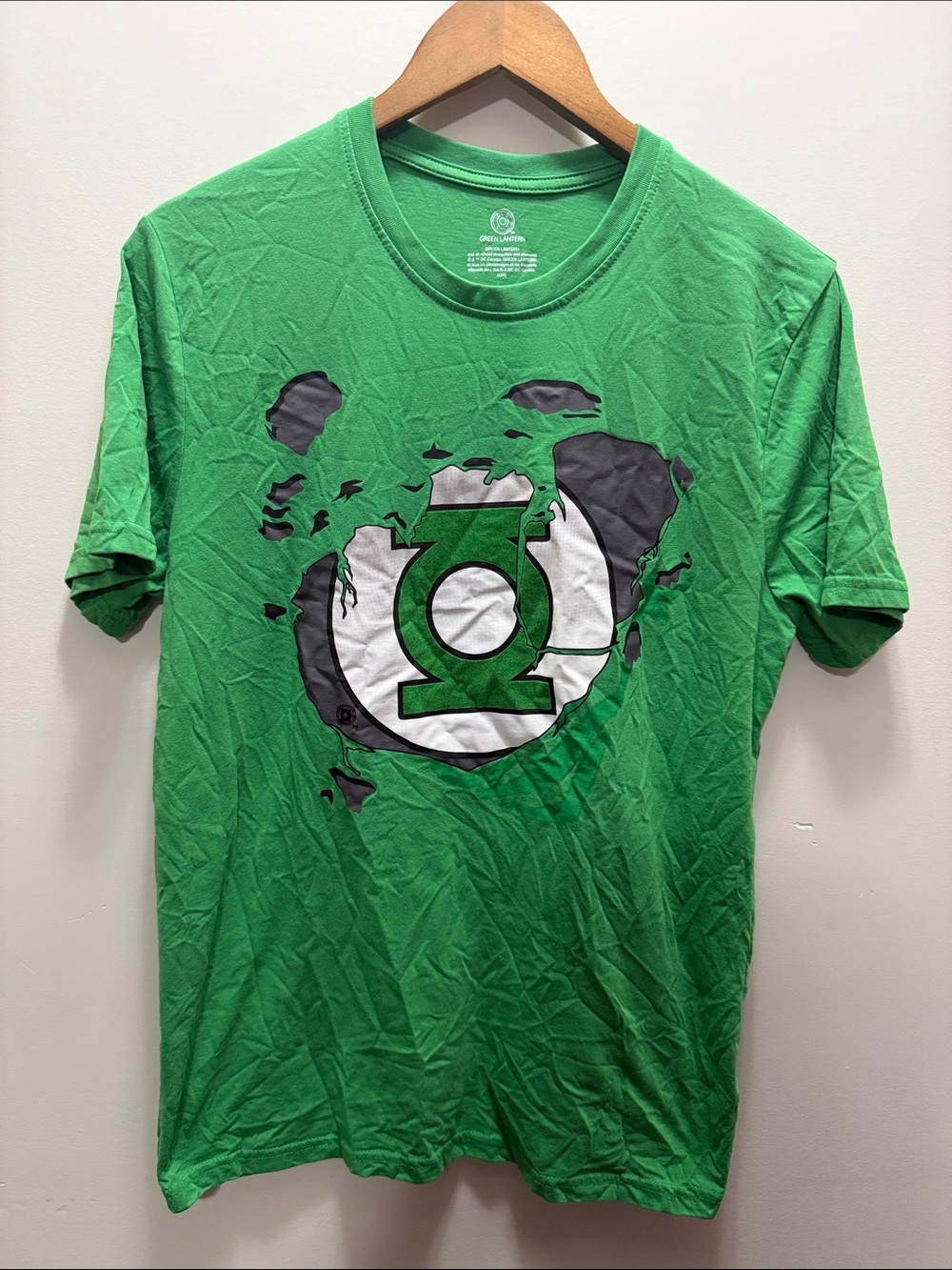 Green Lantern Graphic Crew Tee with Emblem Size M 28x21